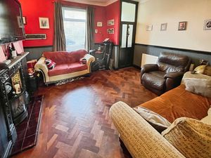 Lounge- click for photo gallery